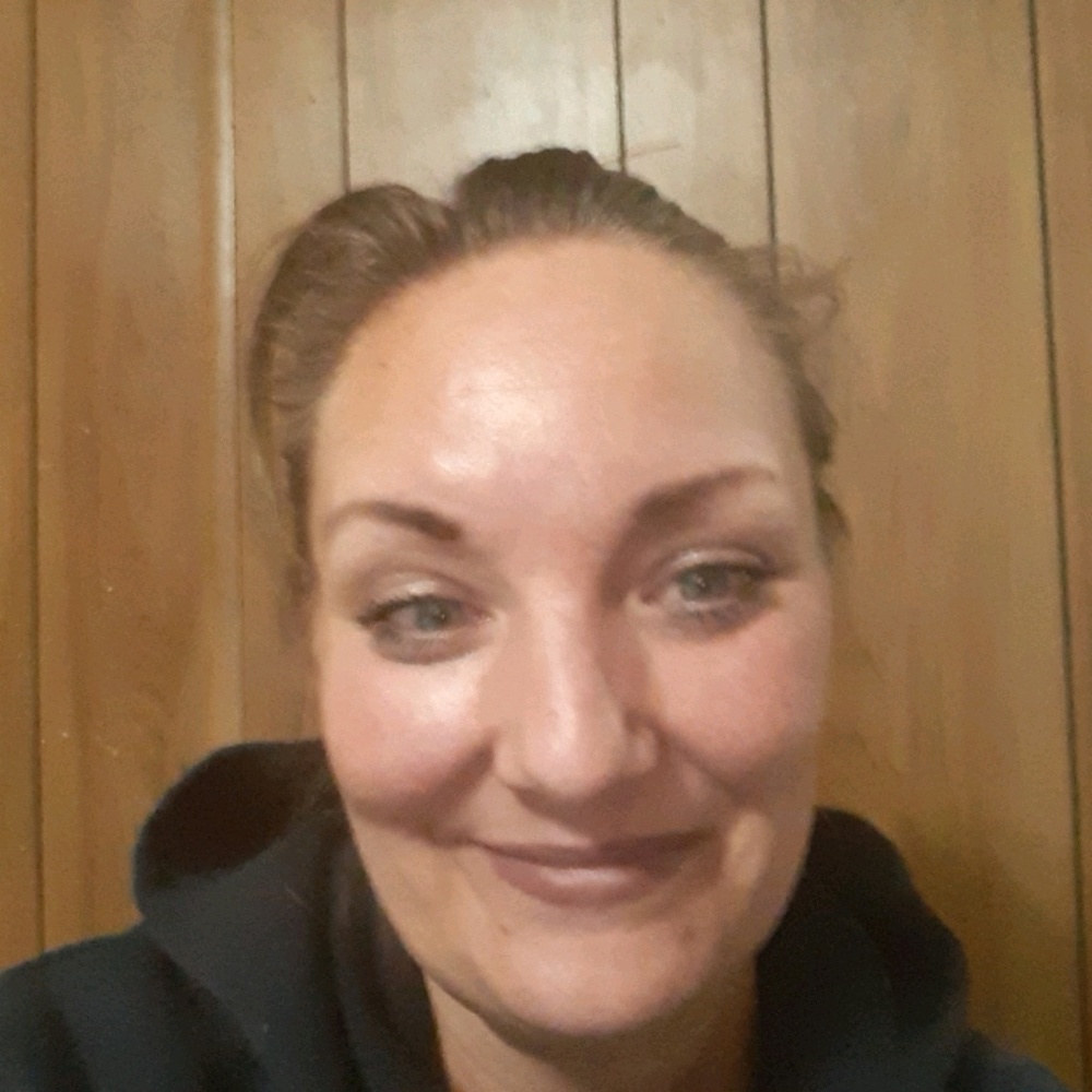 Meet your Posher, Nikol
